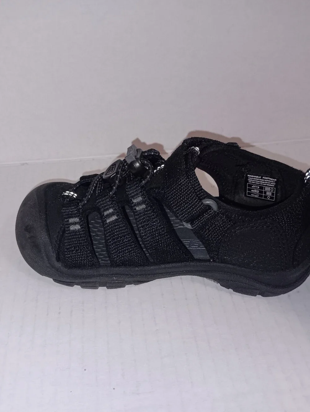 Keen size 10